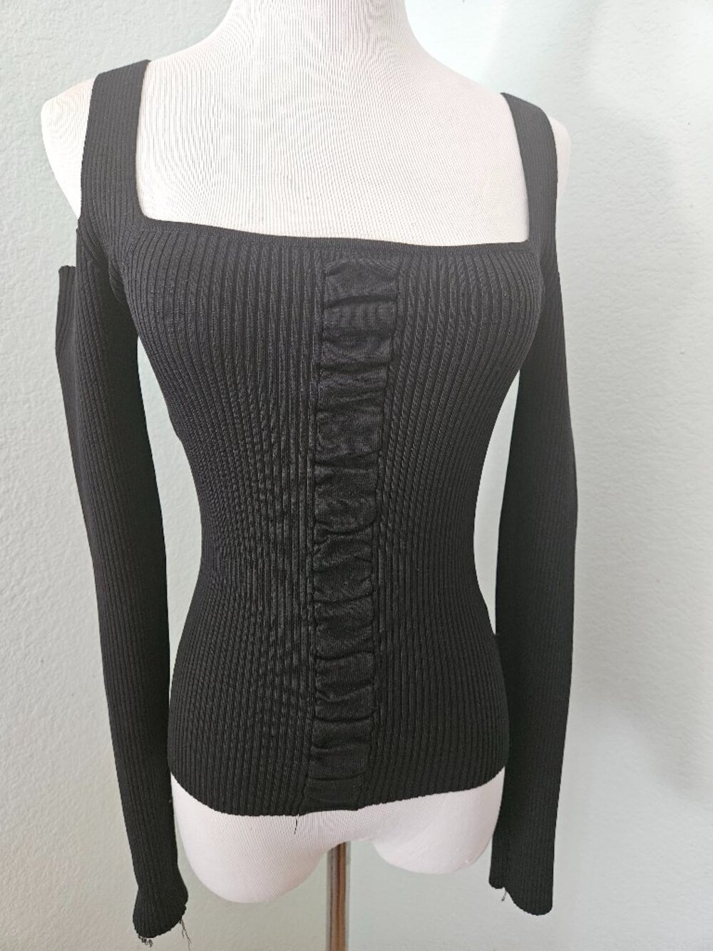 Black Ribbed Cold Shoulder Ruched Long Sleeve Top
